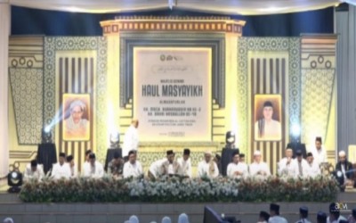 Ribuan Pengunjung Padati Halaman Pesantren pada Haul KH. Moch Burhanuddin HB